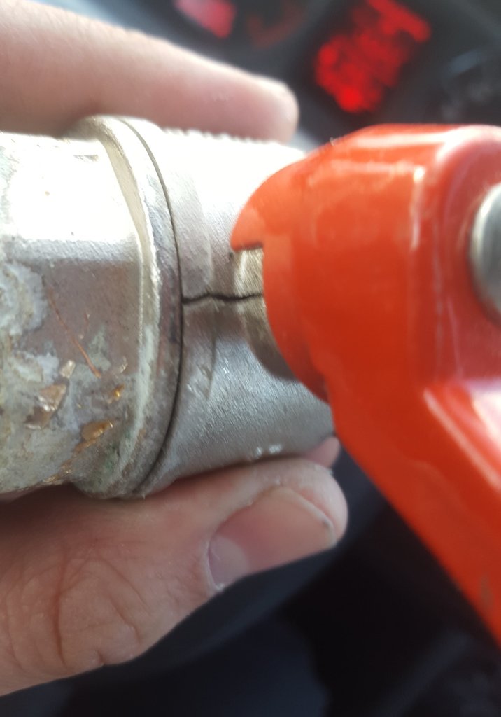 sönderfrusen ventil.jpg