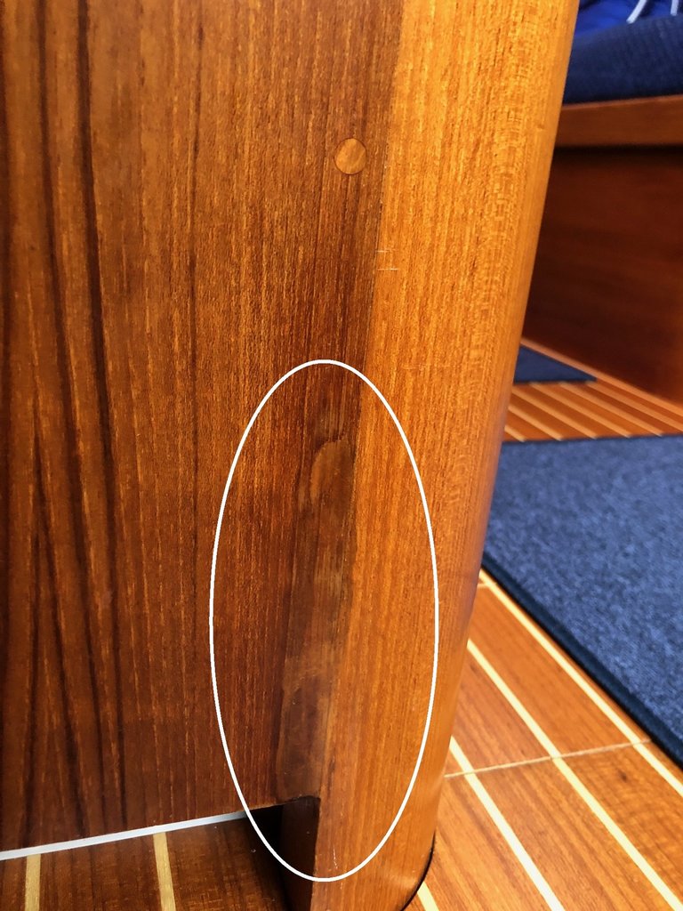 missfärgad teak 1.jpg