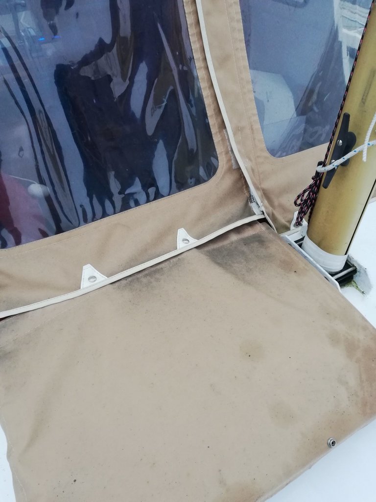 B2 Runnit ut genom skarven till kapelldel.jpg