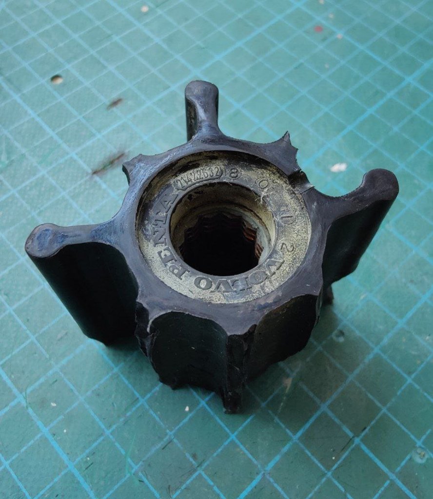 Impeller trasig.jpg
